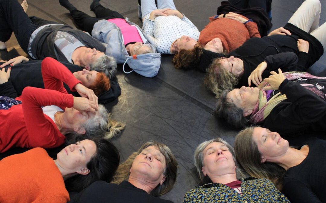 CULTURAL MOVES | with Caroline Simon